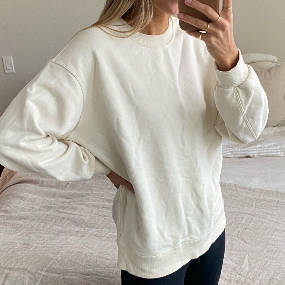Lululemon Perfectly Oversized Crew